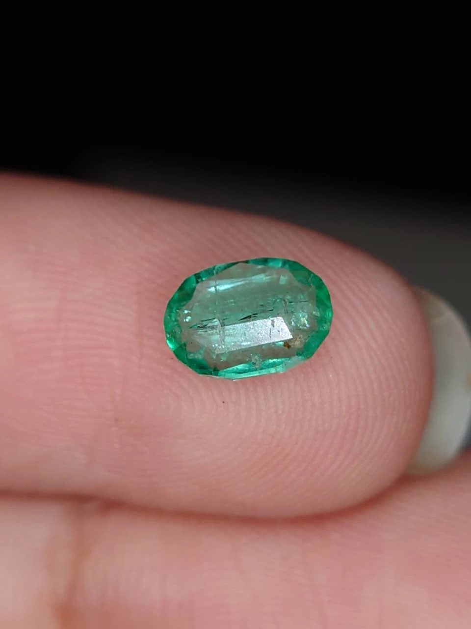 0.68ct Natural Oval Faceted Panjshir Emerald from Afghanistan — view 5